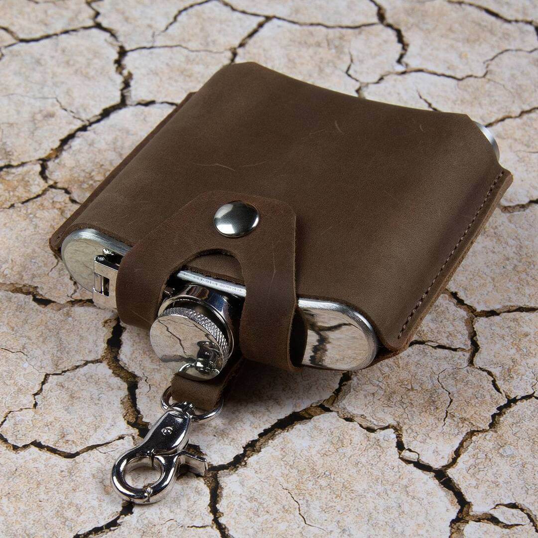 The Explorer Flask & Sleeve
