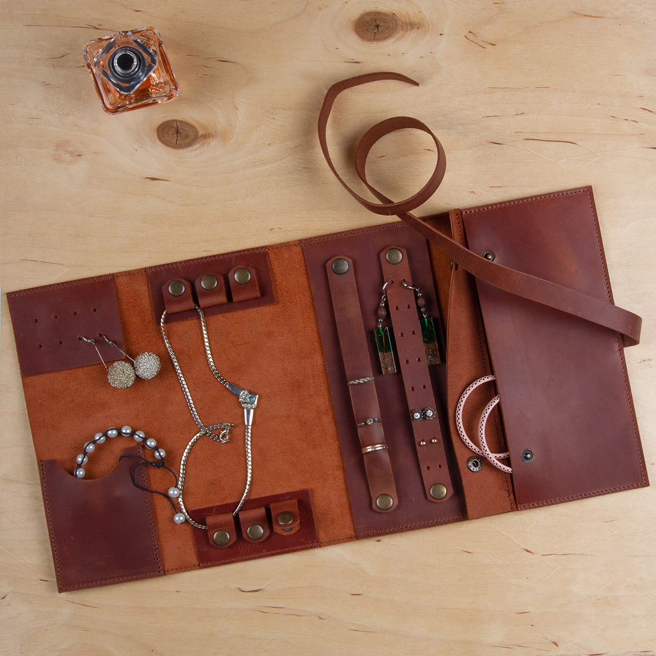 Personalized Jewelry Organizer. Leather Jewelry Organizer. Jewelry Roll. Jewelry Holder. Travel Jewelry Case. Birthday, Christmas Gift.